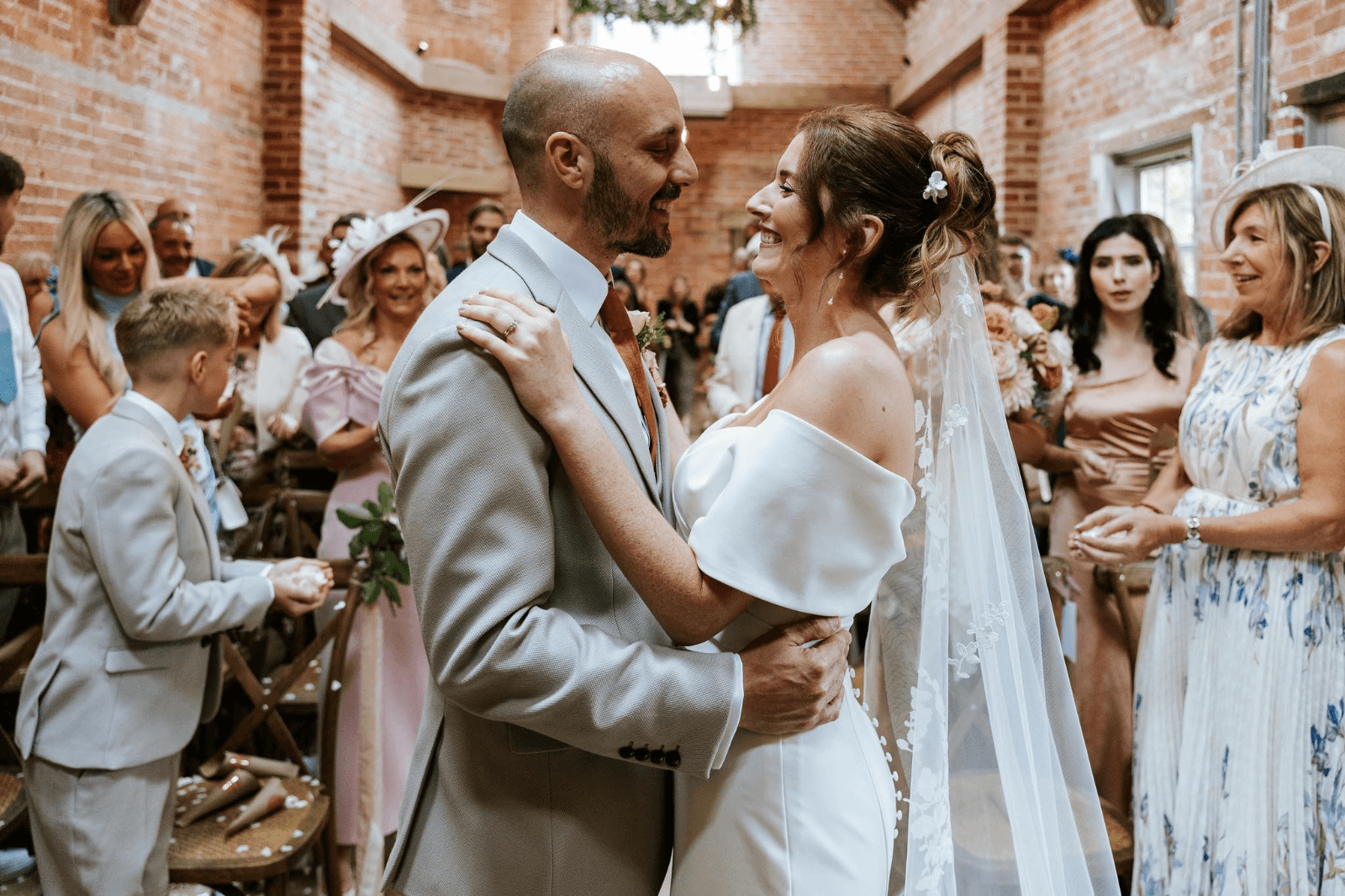 Derryn Vranch Photo & Film - Somerset Hybrid Wedding Photographer